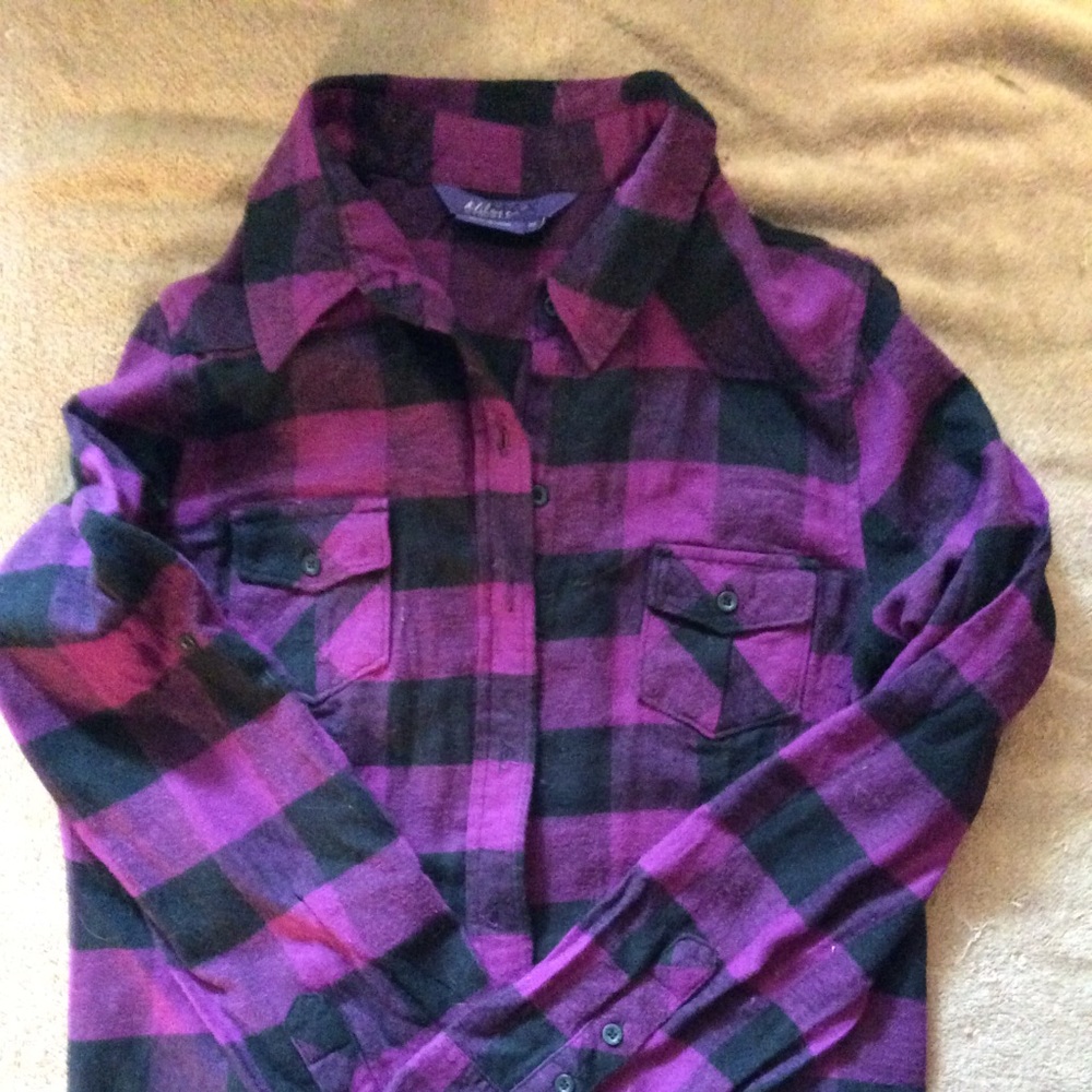 MILEY CYRUS ladies flannel shirt